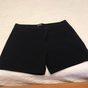 Lands’ End ladies shorts